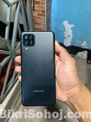 Samsung A12